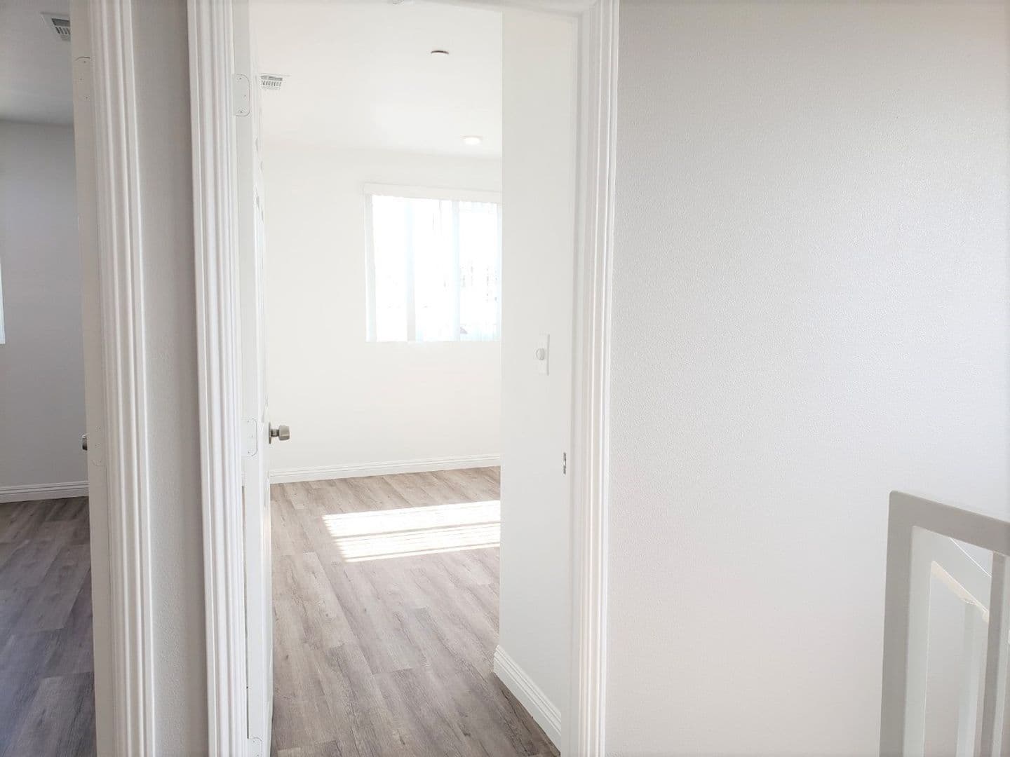 LOS ANGELES Apartment: 4238
