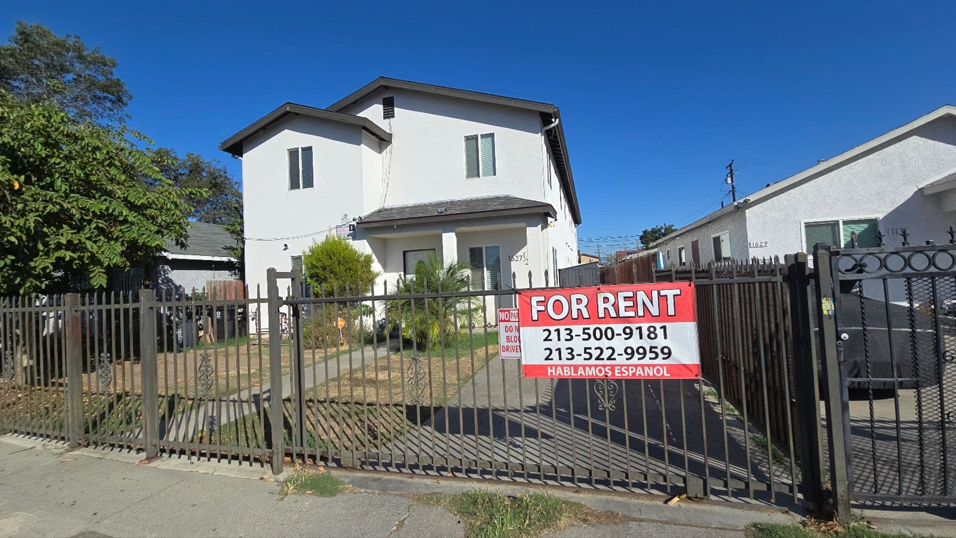 LOS ANGELES Apartment: 1627 E 88TH ST