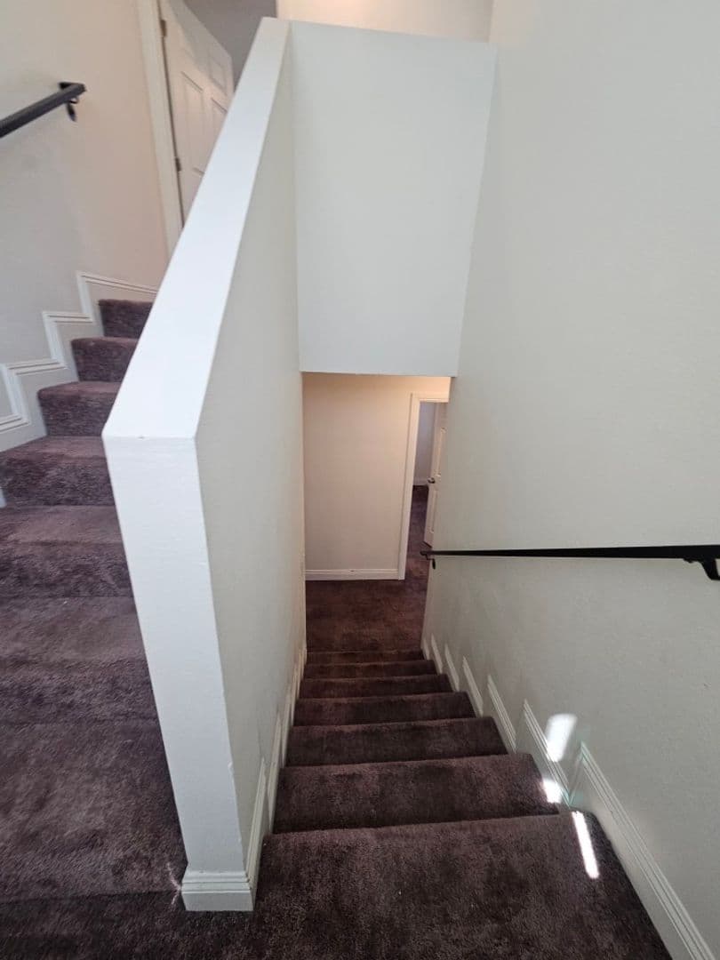 LOS ANGELES Apartment: 812 E 76th Pl