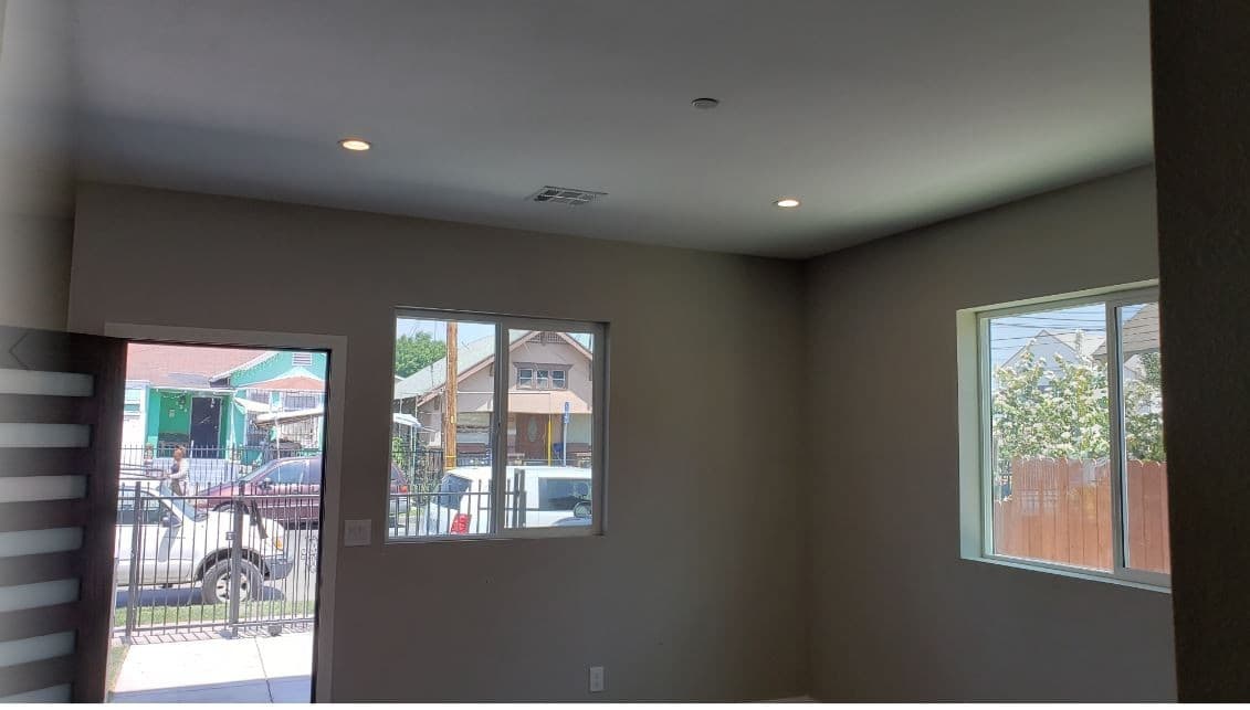 LOS ANGELES Apartment: 122 W 55TH ST