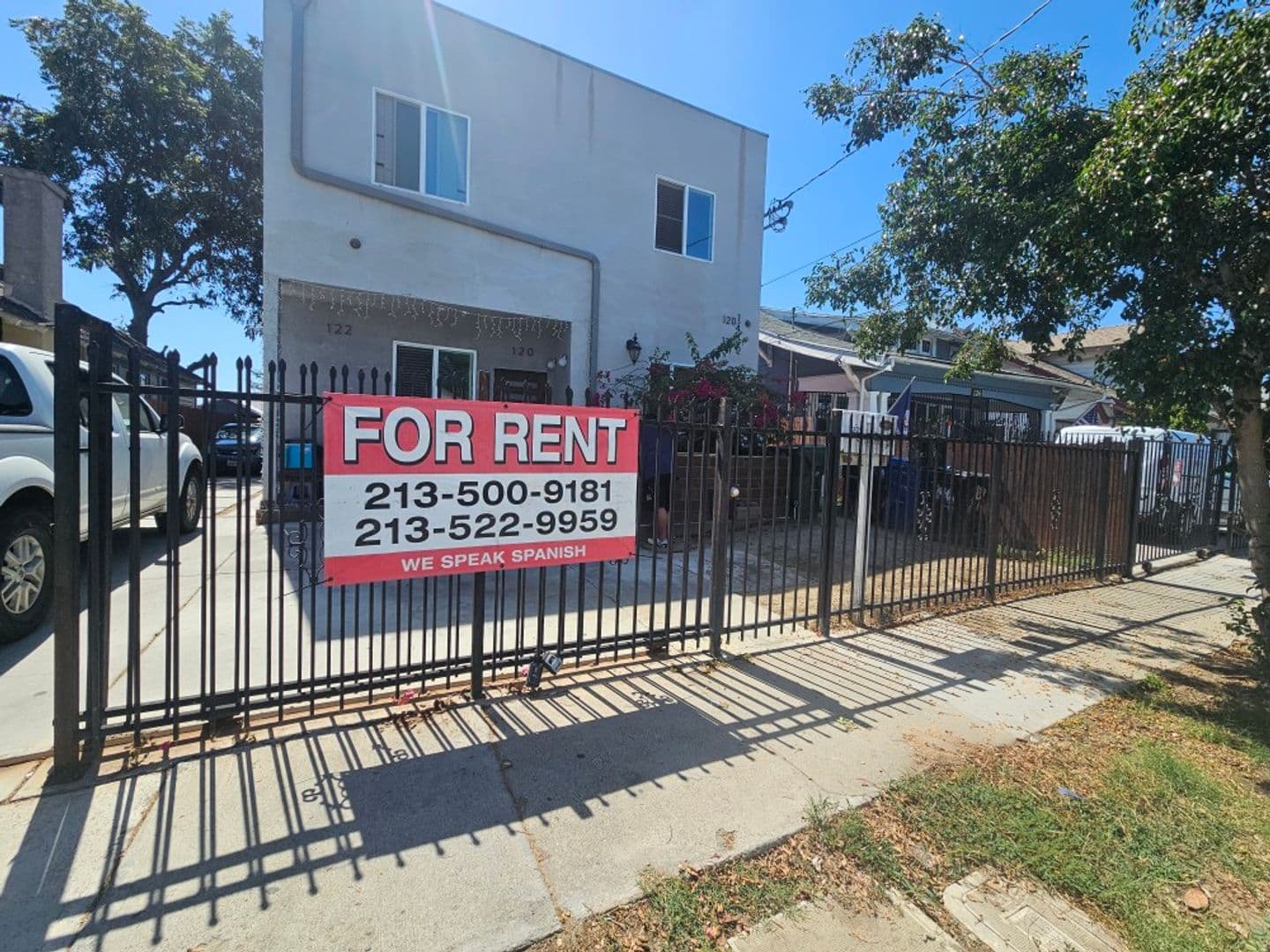 LOS ANGELES Apartment: 122 W 55TH ST