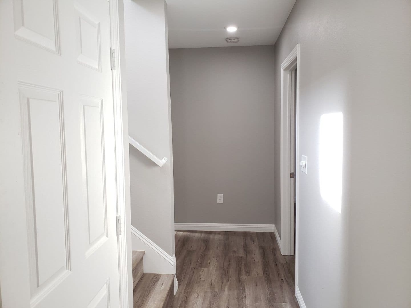 LOS ANGELES Apartment: 4238