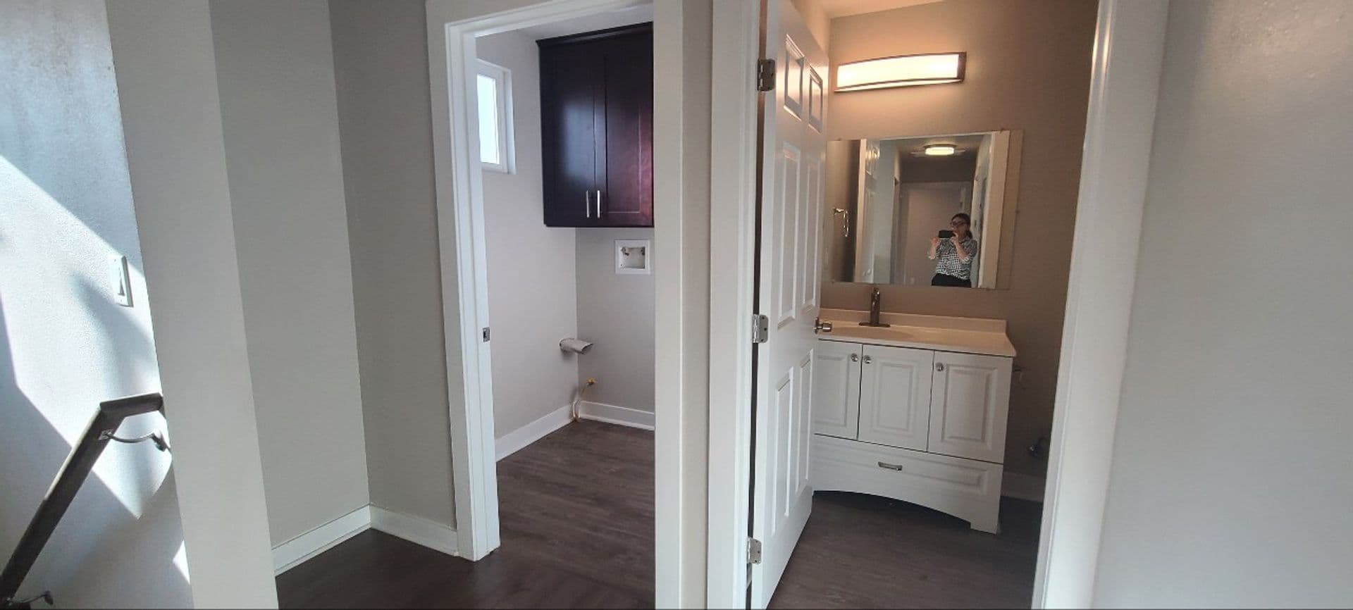 Los Angeles Apartment: 150 E 109th Pl