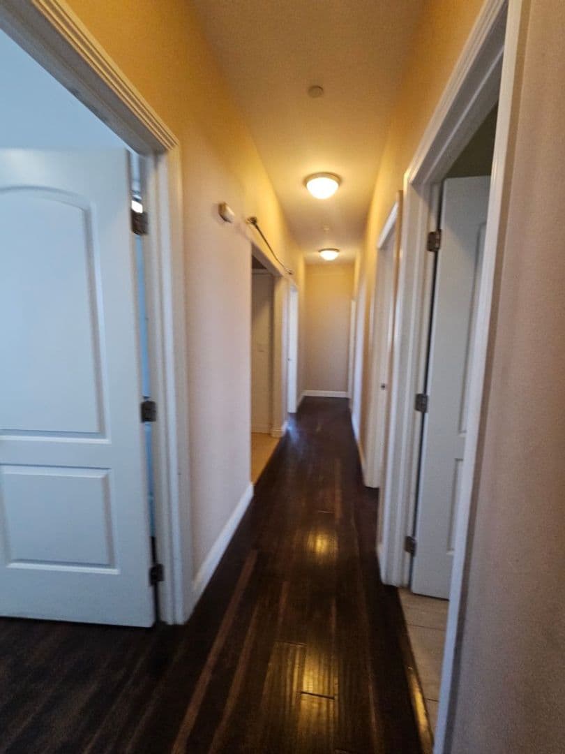 Los Angeles Apartment: 6629 Denver ave