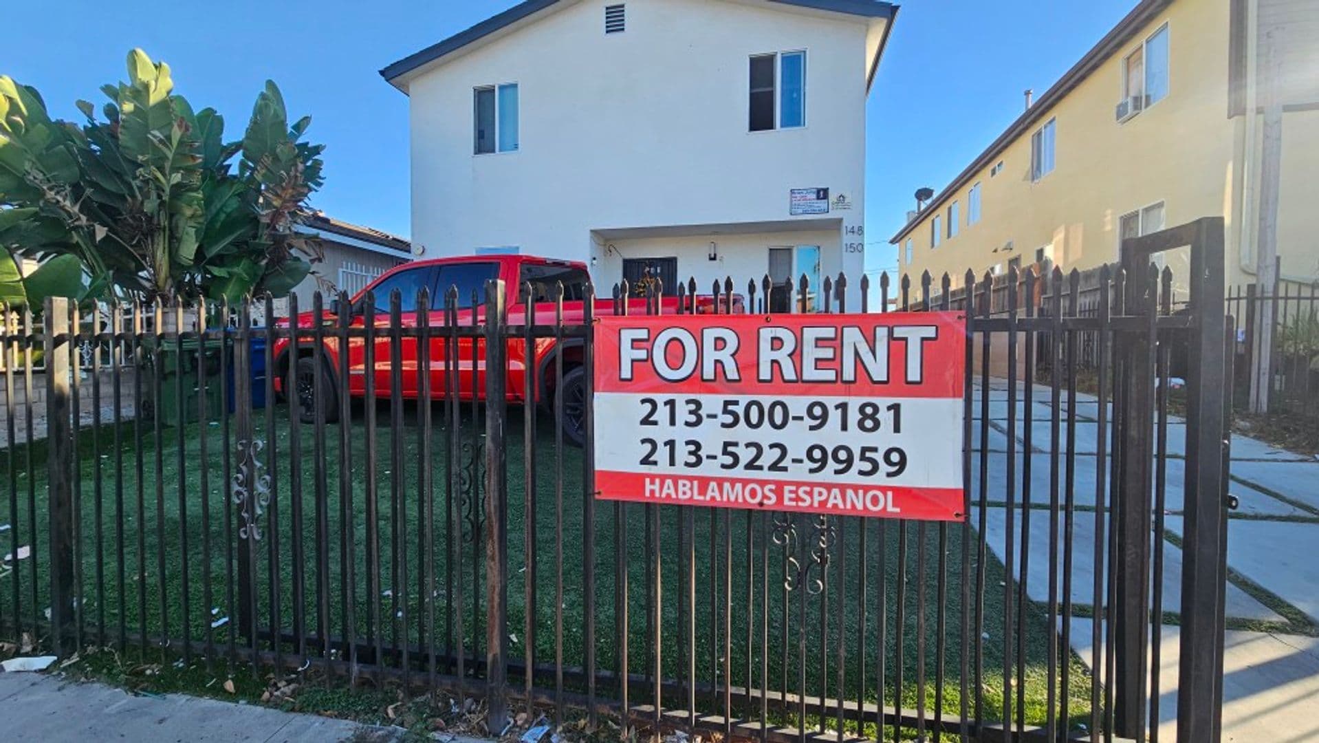 Los Angeles Apartment: 150 E 109th Pl