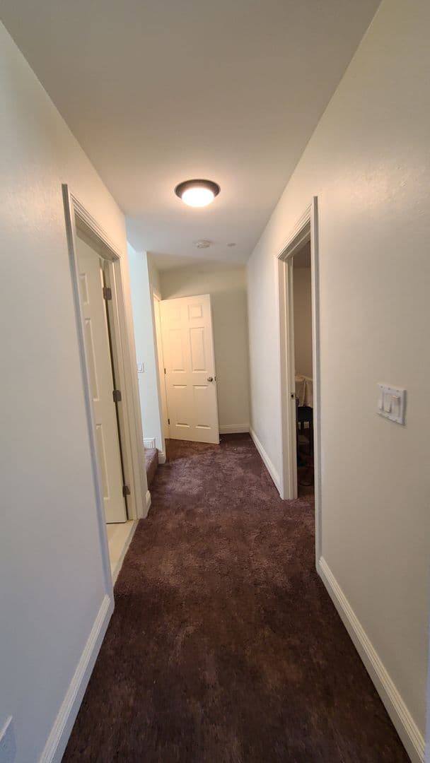 LOS ANGELES Apartment: 812 E 76th Pl