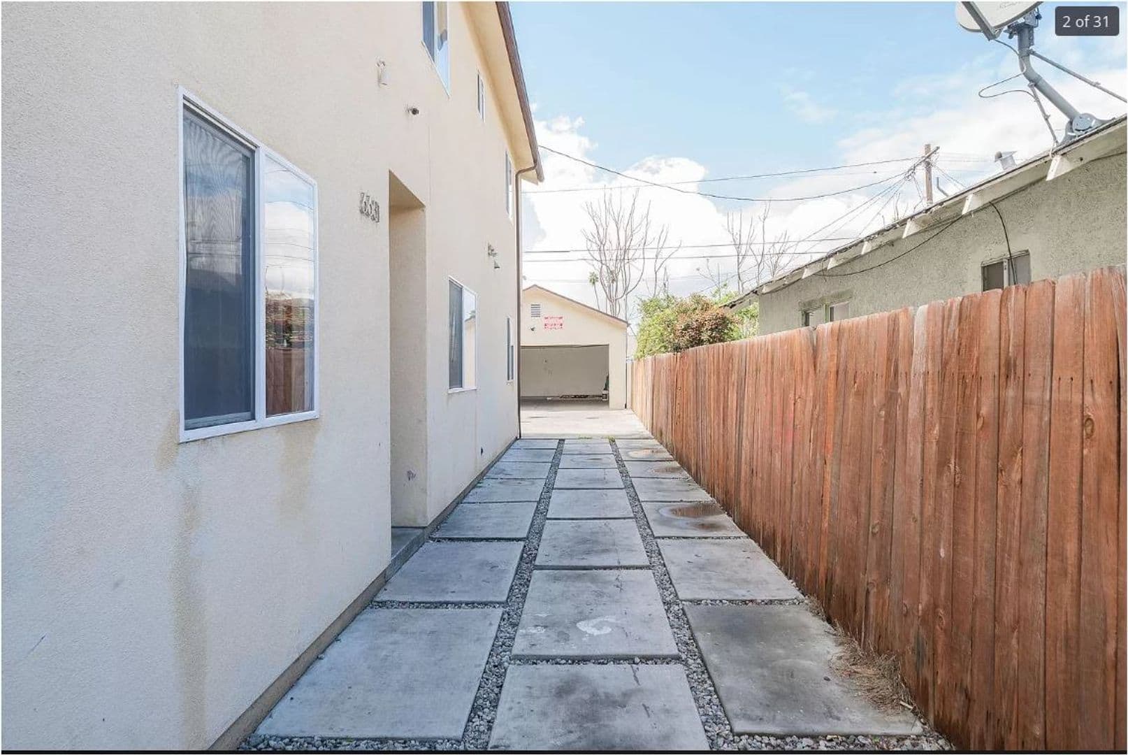 Los Angeles Apartment: 6629 Denver ave
