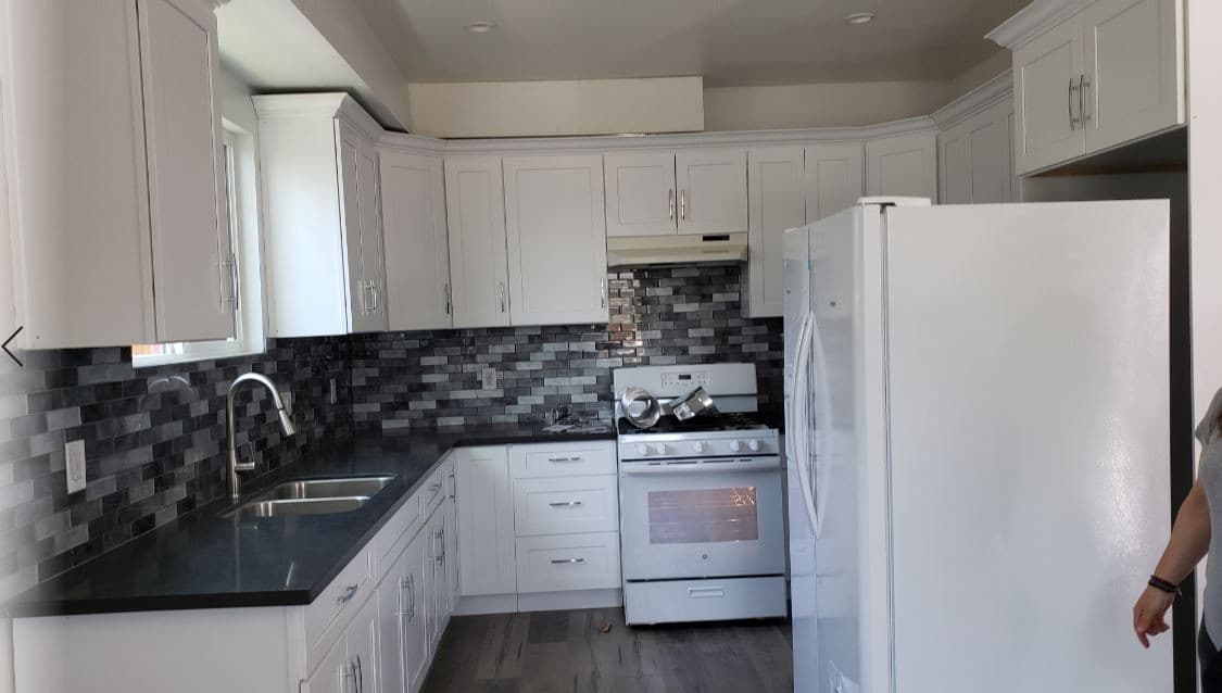 LOS ANGELES Apartment: 122 W 55TH ST