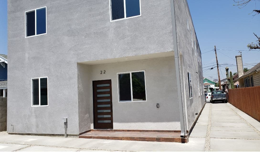 LOS ANGELES Apartment: 122 W 55TH ST