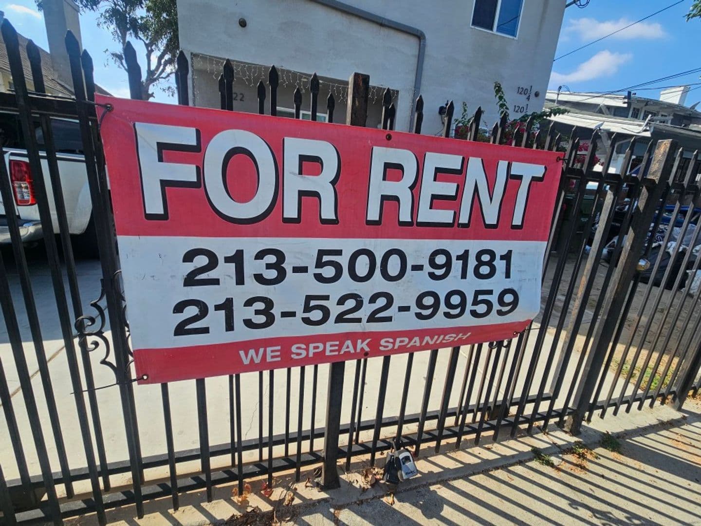 LOS ANGELES Apartment: 122 W 55TH ST