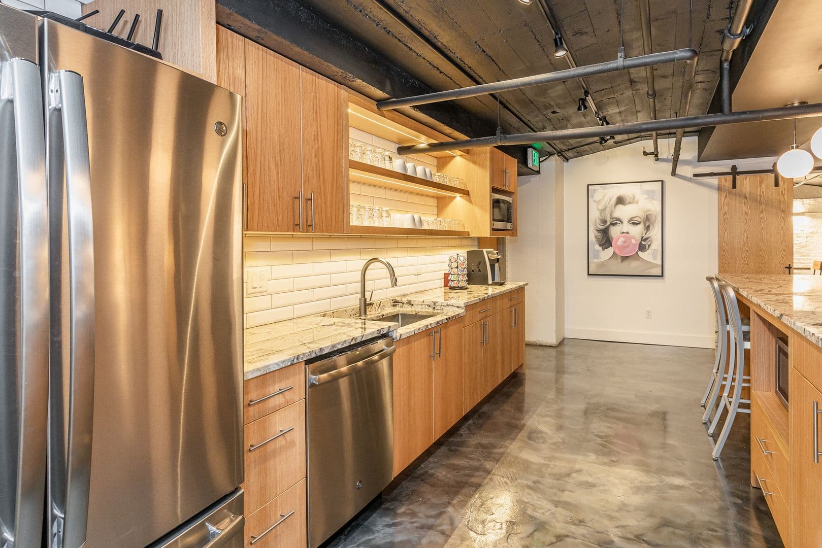 Des Moines Apartment: 110-112 10th Street