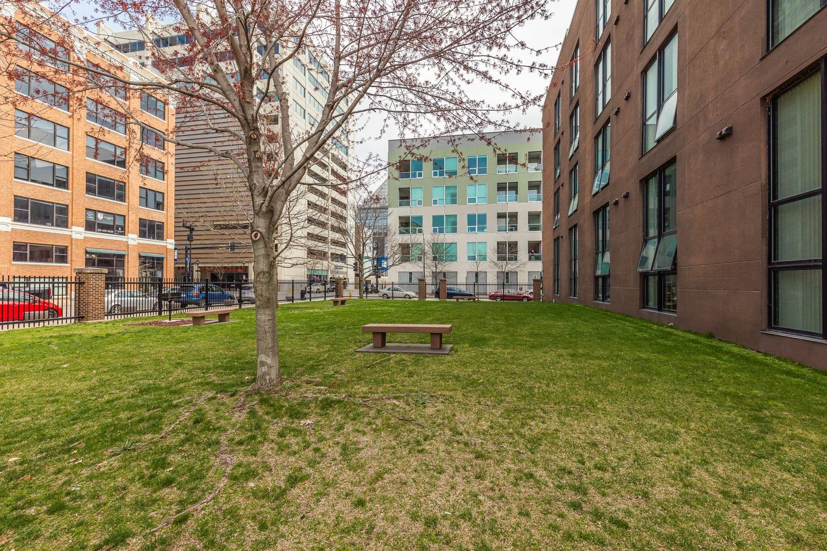 Des Moines Apartment: 110-112 10th Street