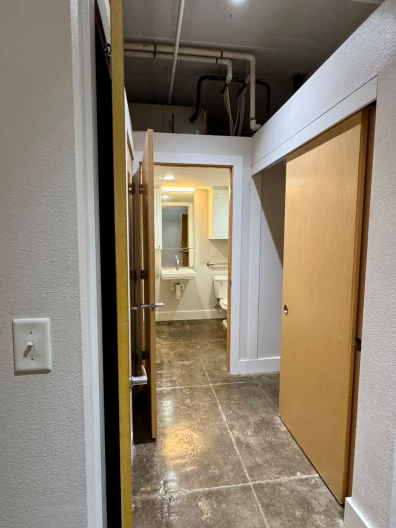 Des Moines Apartment: 110-112 10th Street
