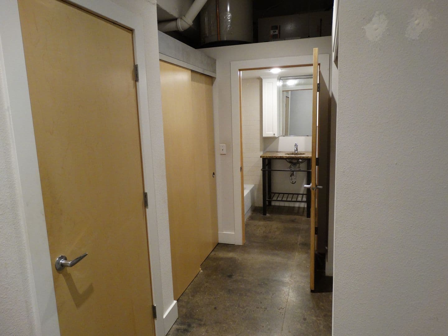 Des Moines Apartment: 110-112 10th Street