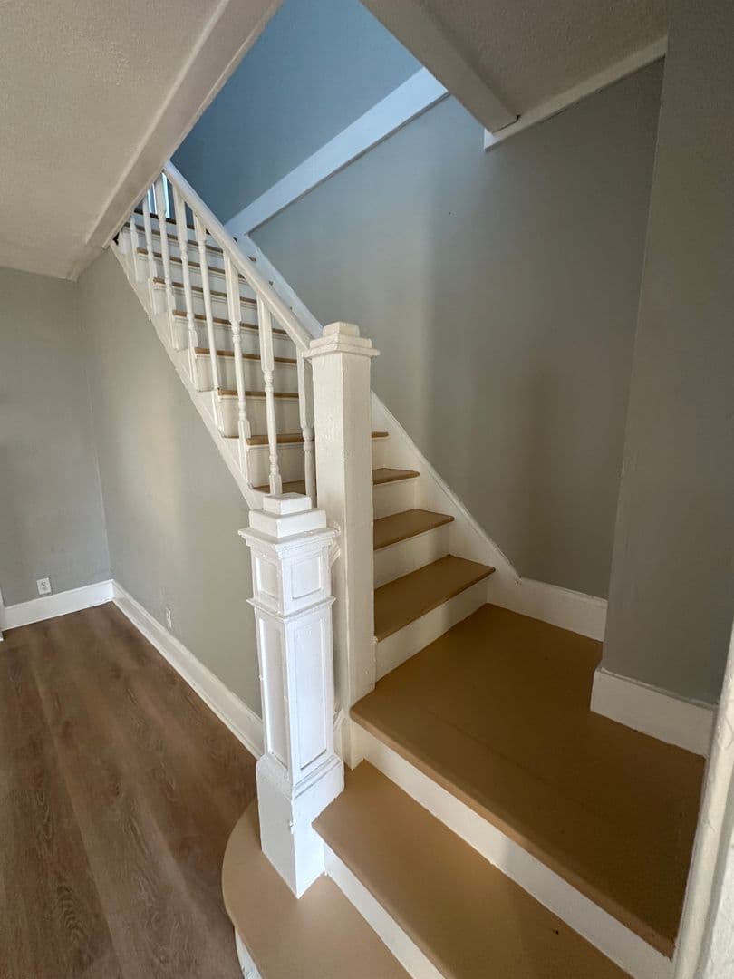 Hamilton House: 1110 Vine