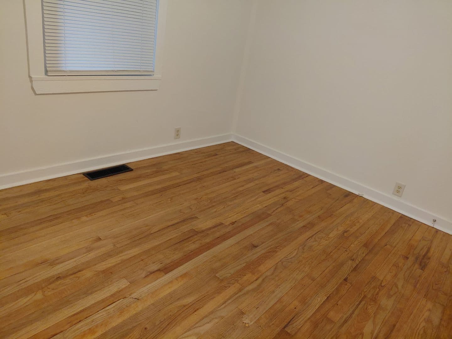 Augusta House: 2927 Jefferson Street