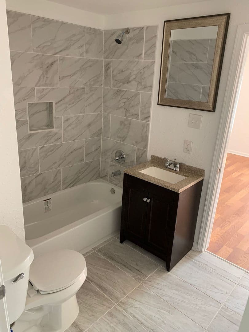 Beaumont Apartment: 2585 Orange Ave
