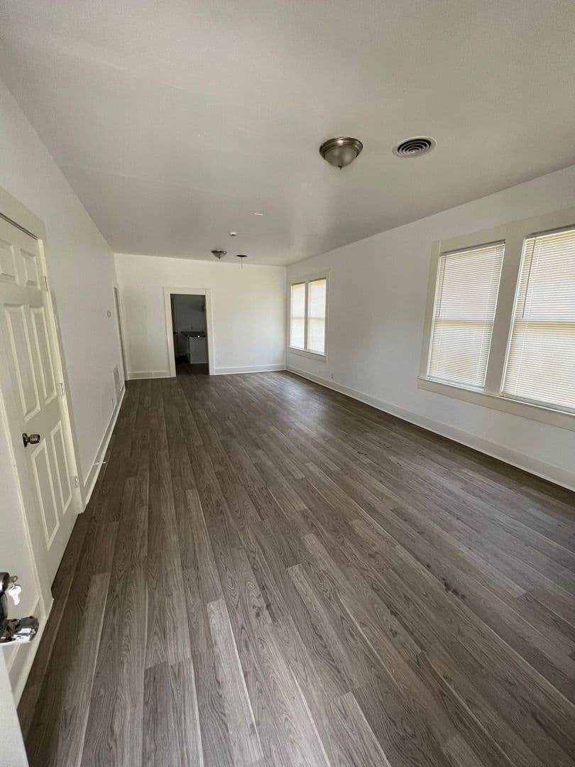 Beaumont Apartment: 2781 Sabine Pass Ave
