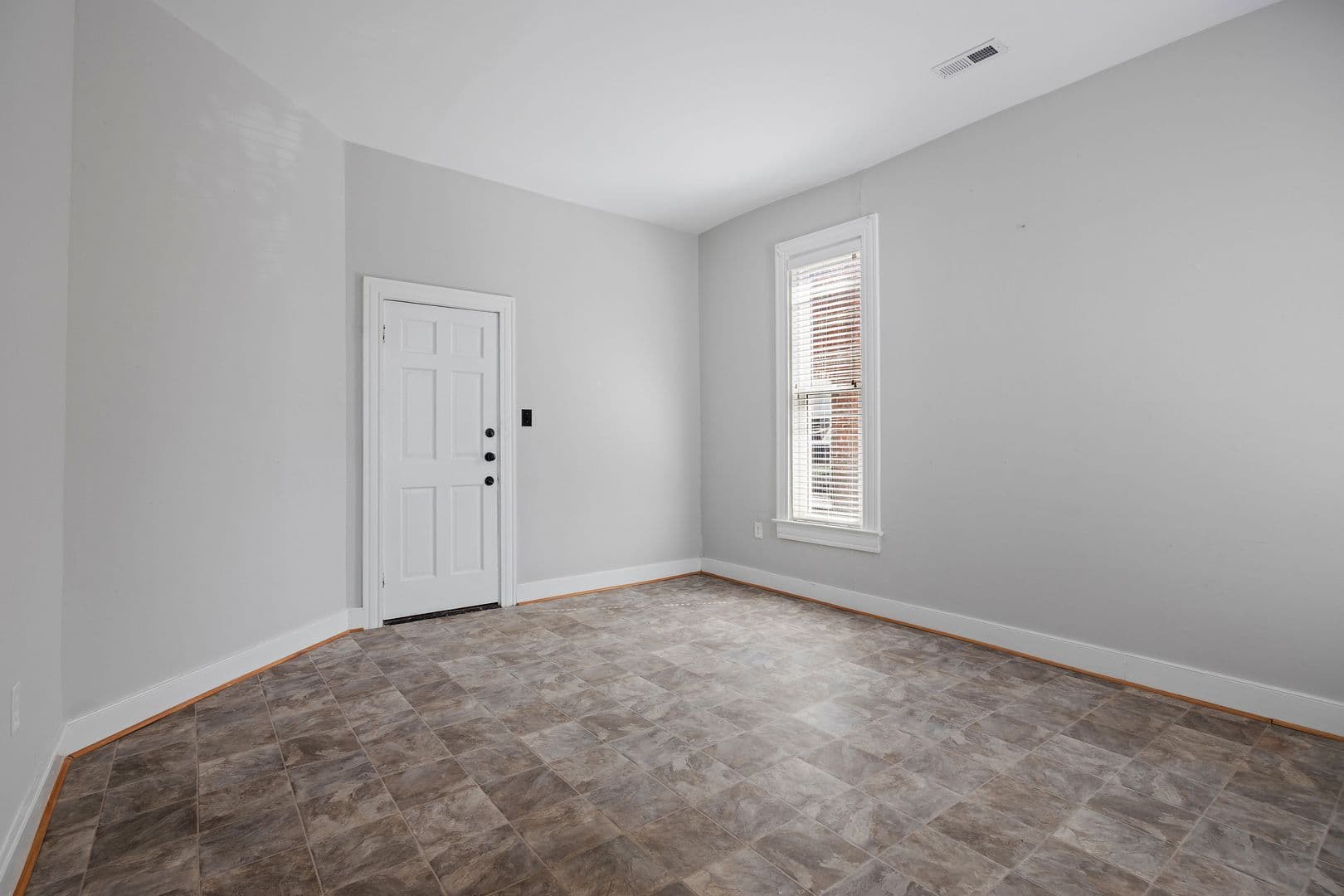 Richmond Apartment: 2125 Grove Ave