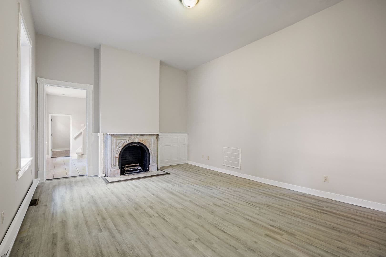 Richmond Apartment: 818 W Franklin St