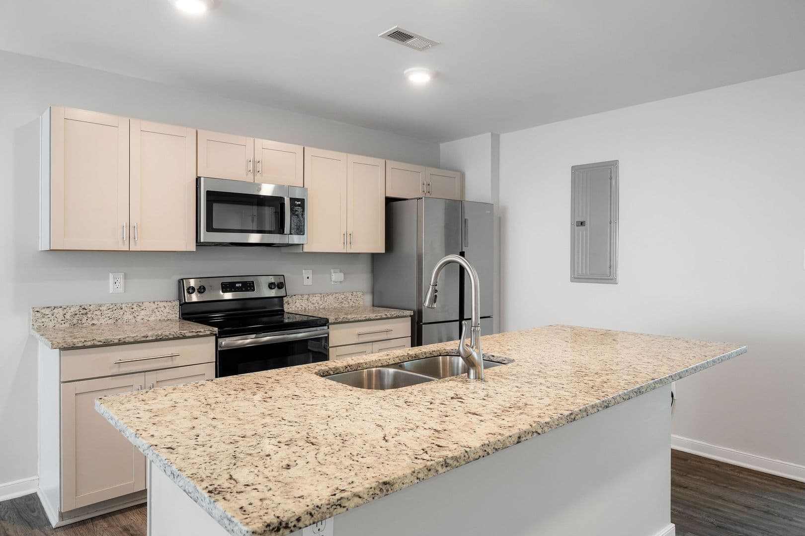 Henrico House: 1504 Rapunzel Way