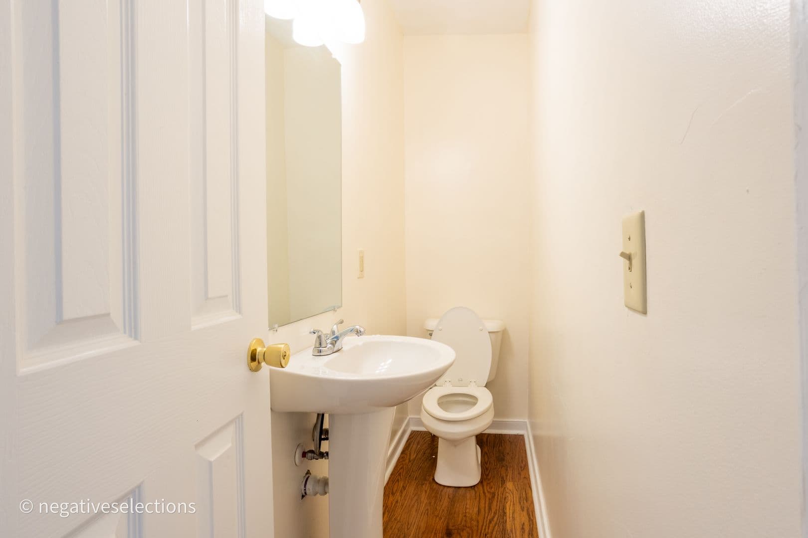 Richmond House: 127 W Jackson St