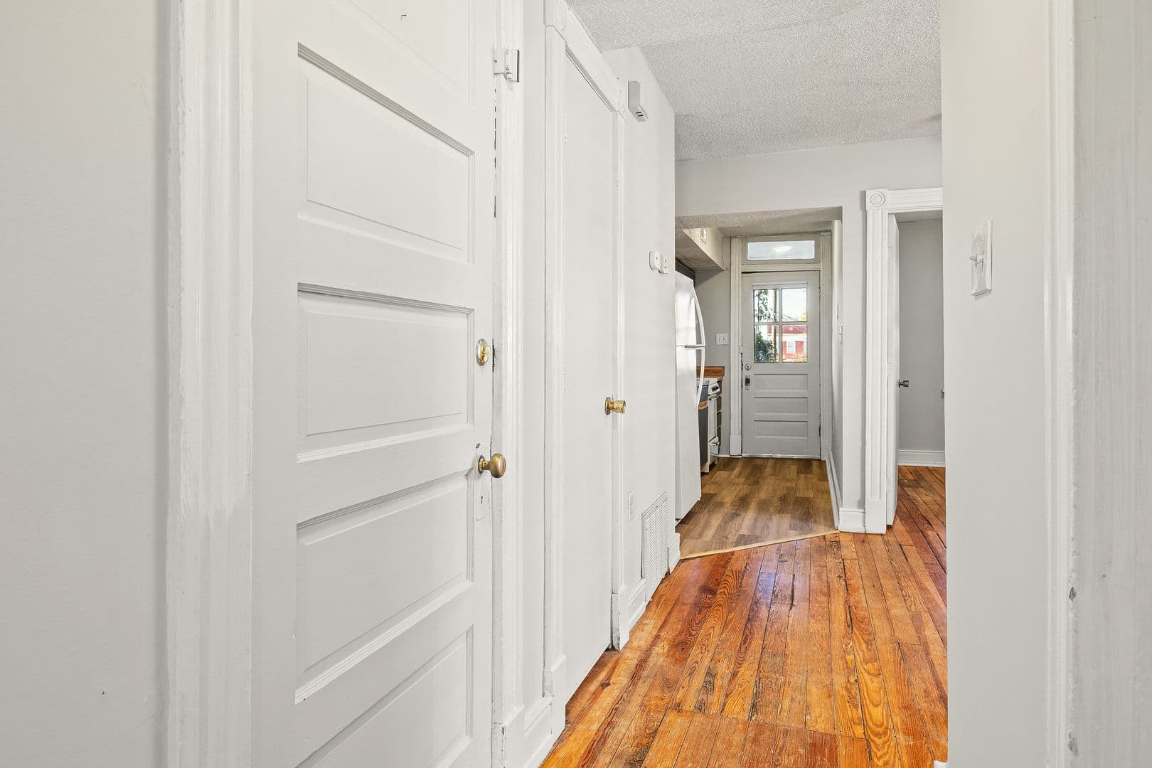 Richmond Apartment: 2605 Parkwood Ave
