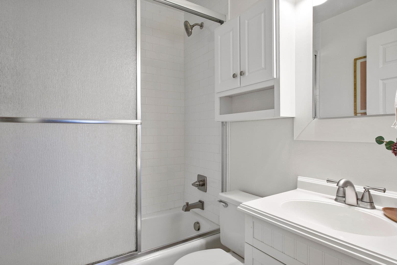 Richmond House: 1301 Orchard Rd