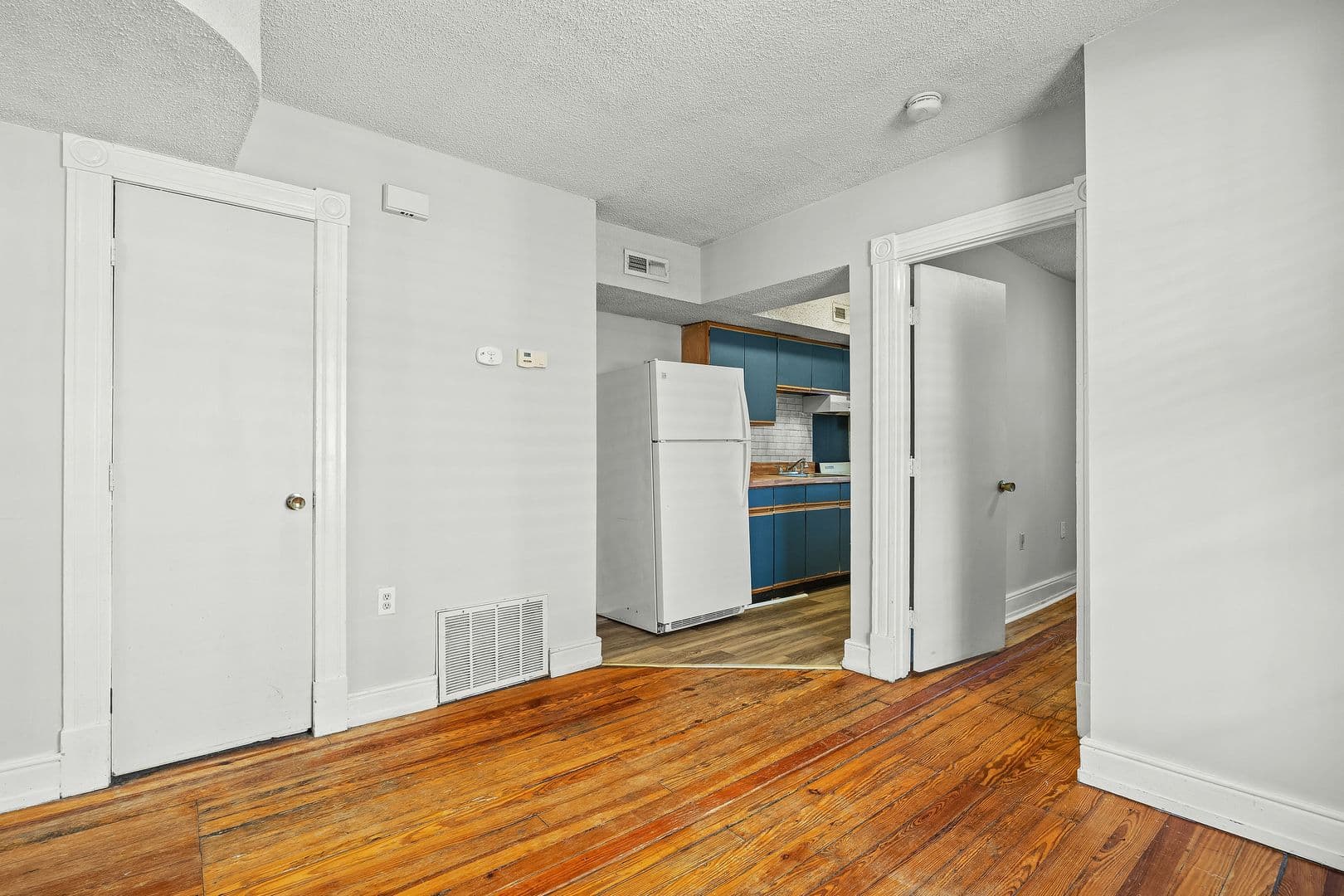 Richmond Apartment: 2605 Parkwood Ave
