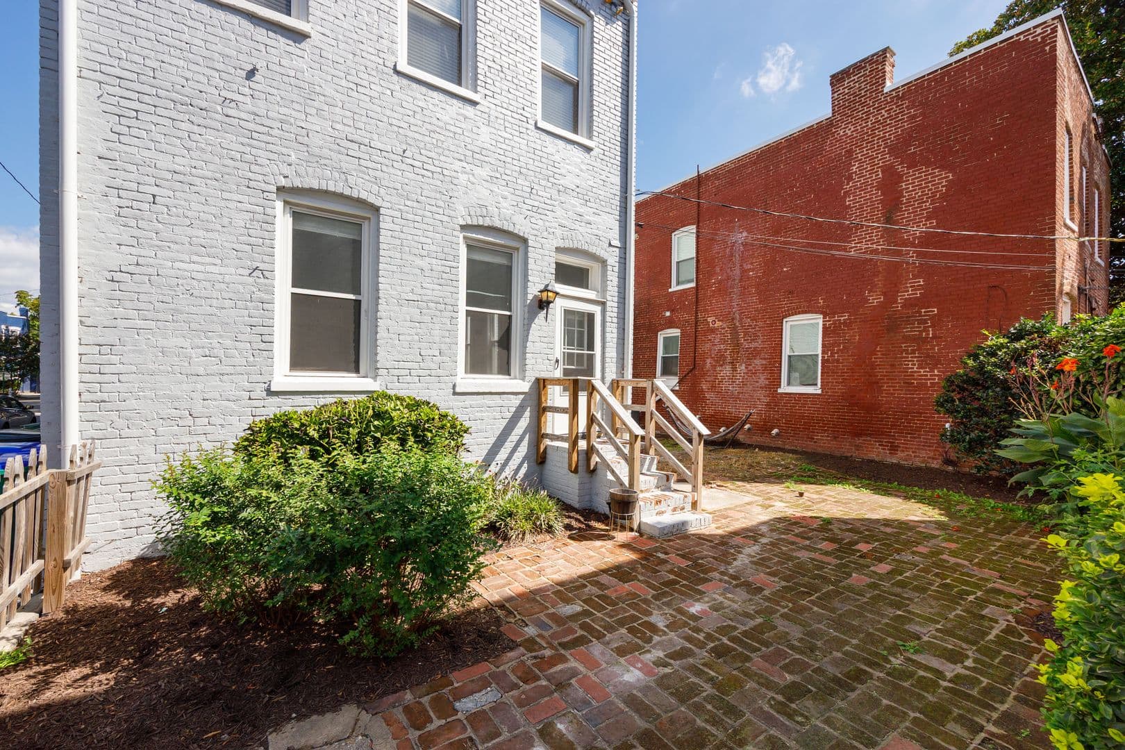 Richmond Apartment: 2125 Grove Ave