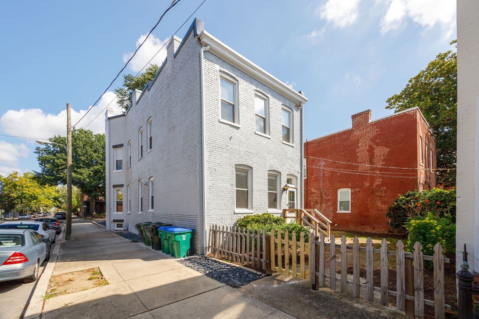 Richmond Apartment: 2125 Grove Ave