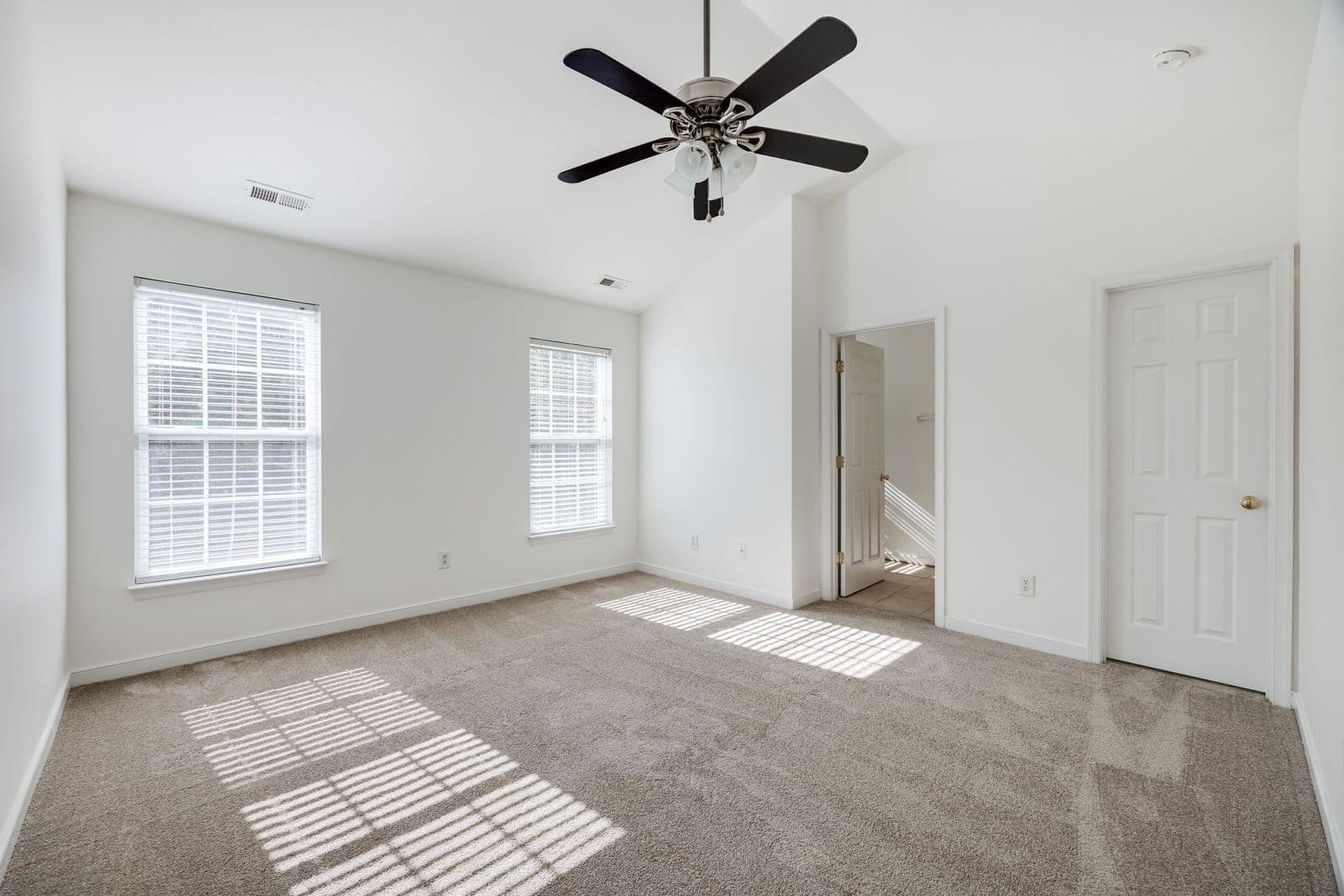 Richmond Townhome: 6709 North Grand Brook Cir