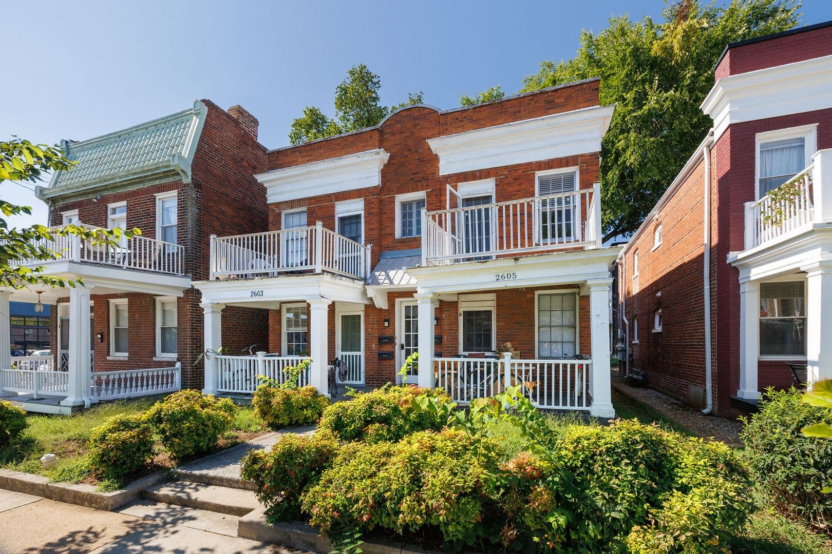 Richmond Apartment: 2605 Parkwood Ave