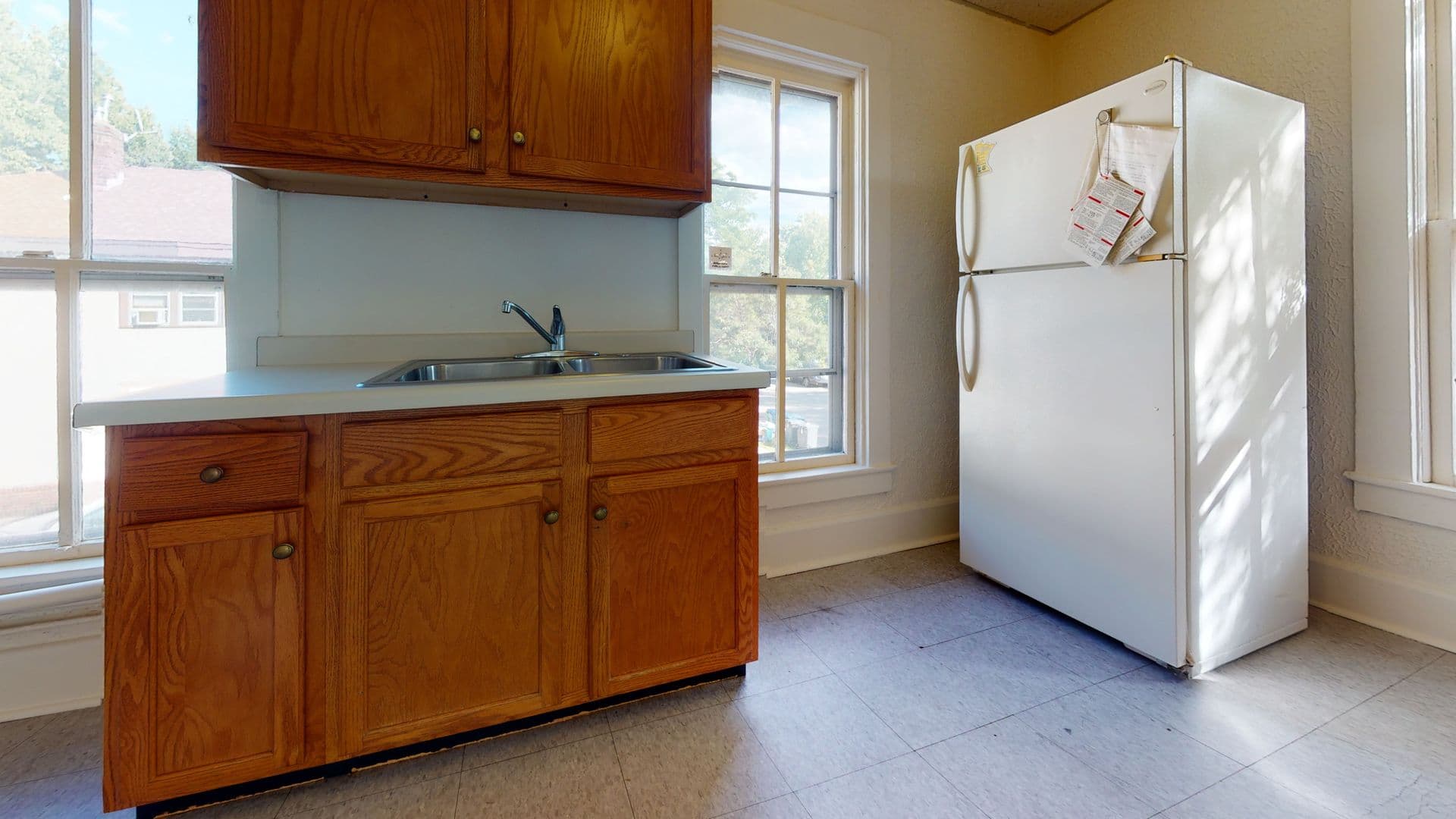 Minneapolis Apartment: 701 6th St SE