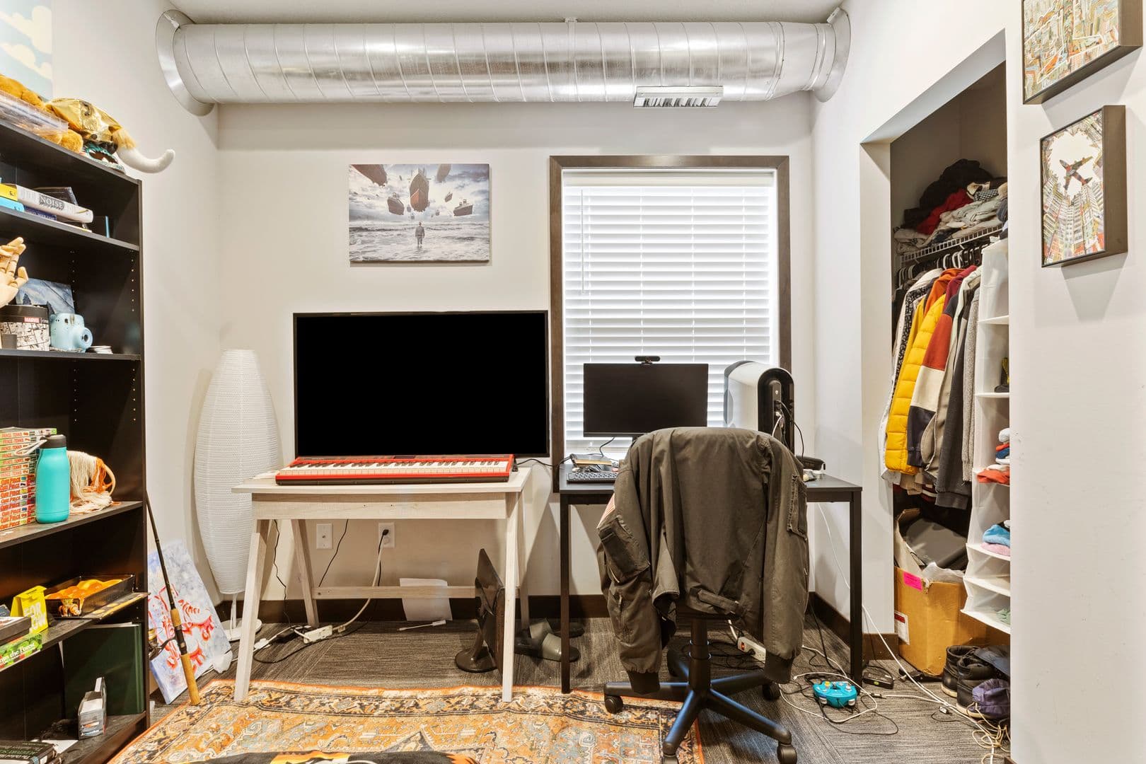 Minneapolis Apartment: 712 4th St SE