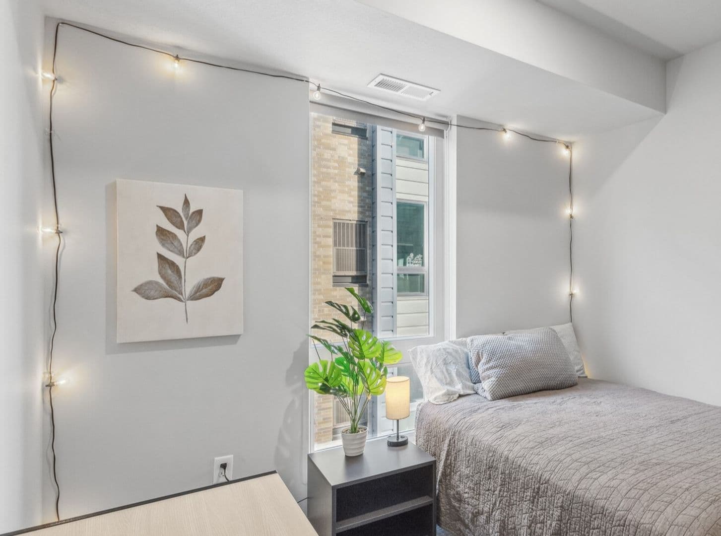 Minneapolis Apartment: 1307 4th Street SE