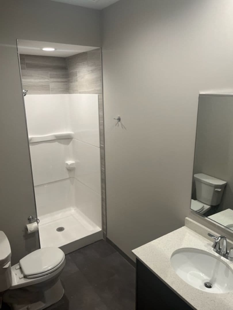 Minneapolis Apartment: 411 12th Ave SE