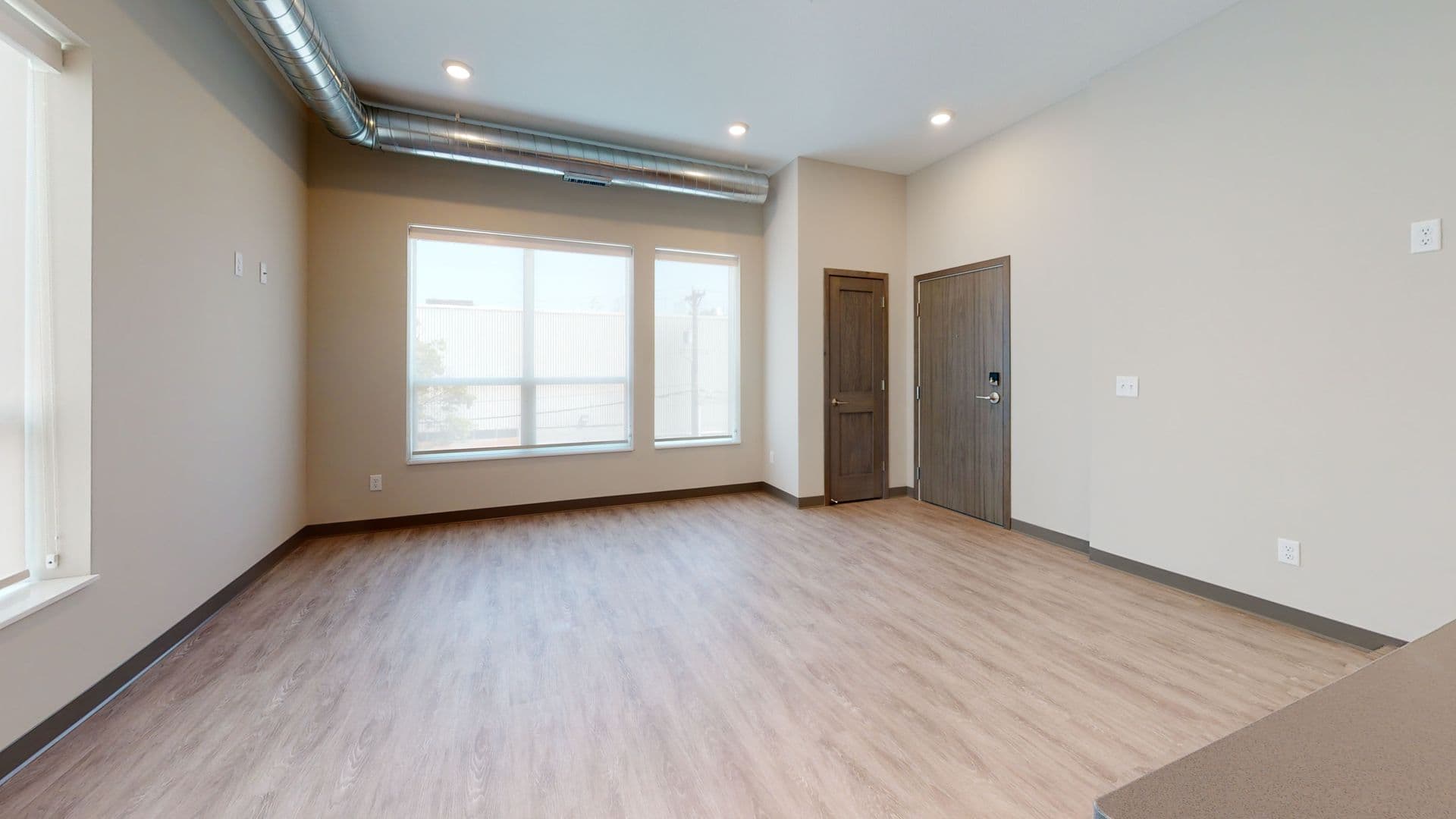 Minneapolis Apartment: 2622 Essex St SE