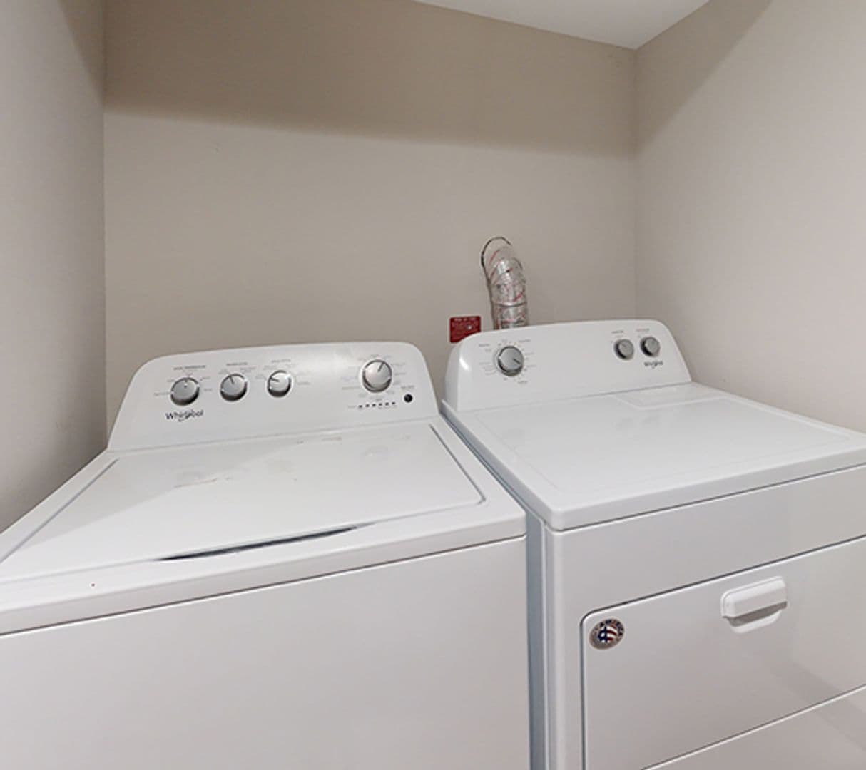 Minneapolis Apartment: 501 6th St SE