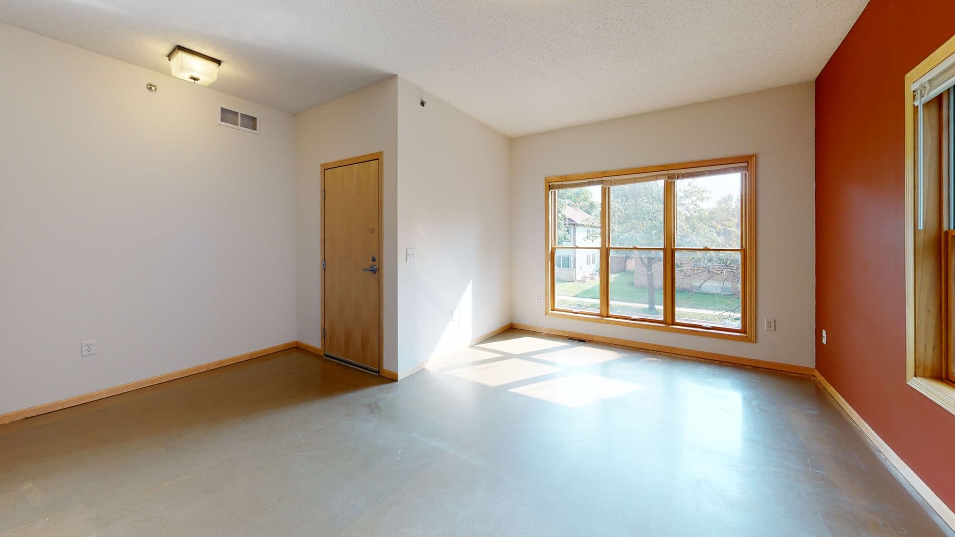 Minneapolis Apartment: 1117 8th St SE