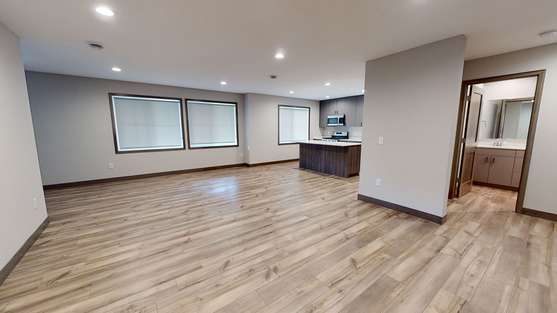 Minneapolis Apartment: 882 20th Ave SE