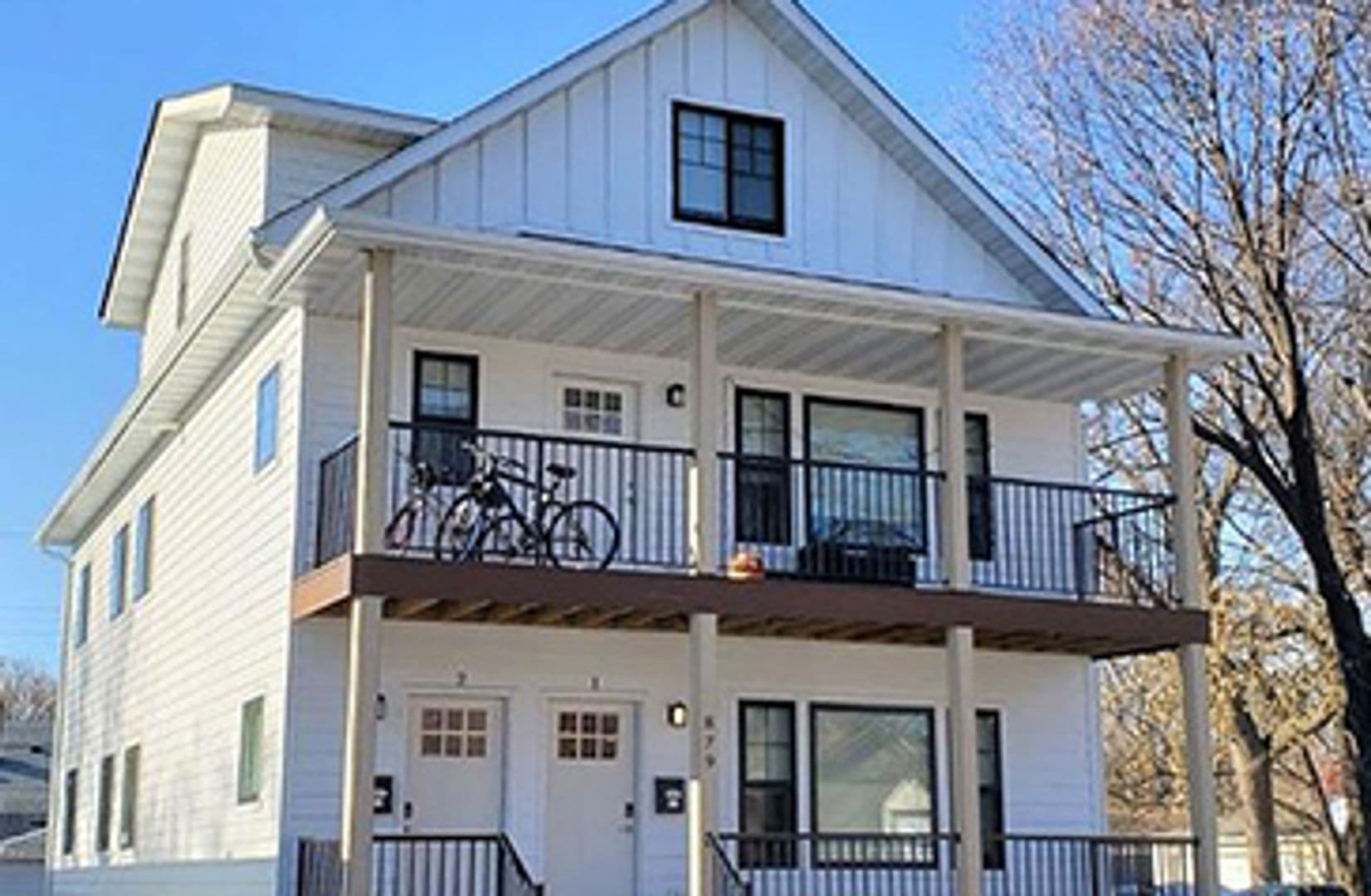 Minneapolis Apartment: 879 23rd Ave SE