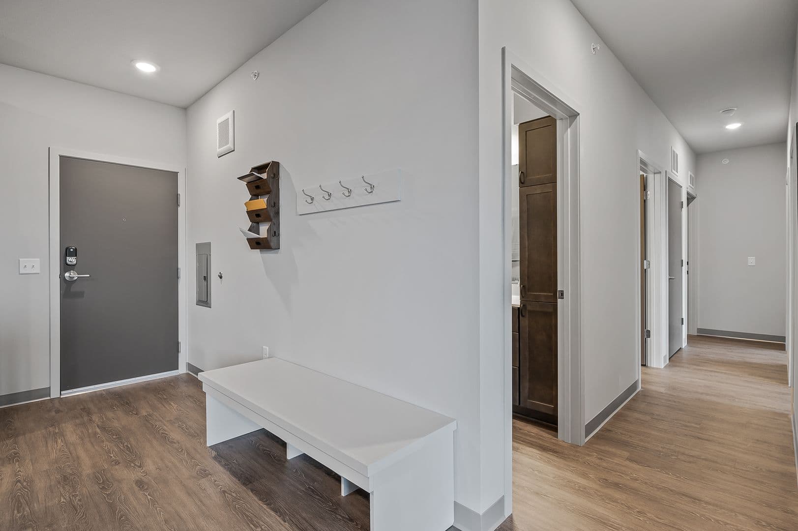 Minneapolis Apartment: 1307 4th Street SE