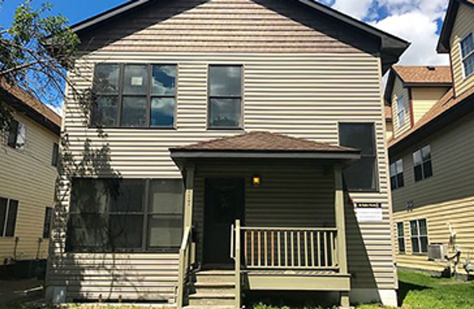 Minneapolis Apartment: 1117 8th St SE