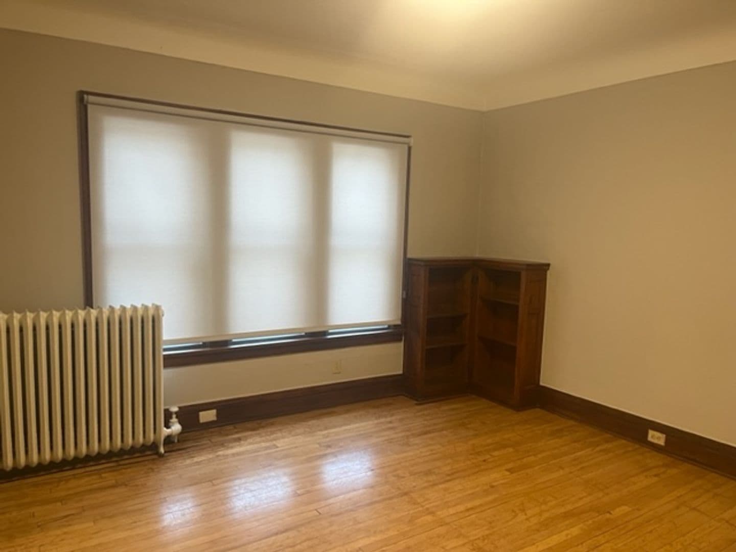 Minneapolis Apartment: 411 12th Ave SE