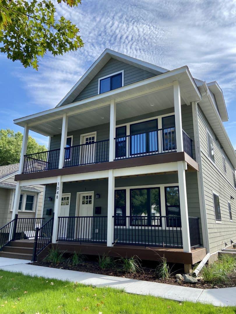 Minneapolis Apartment: 1048 23rd Ave SE