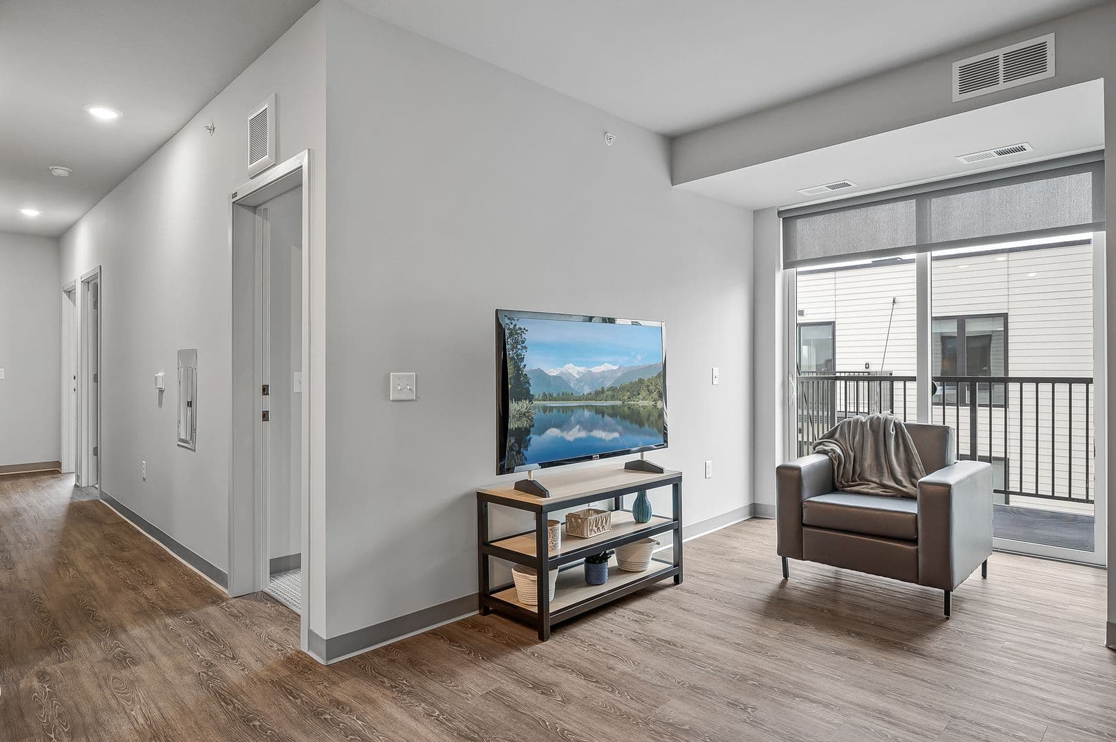 Minneapolis Apartment: 1307 4th Street SE