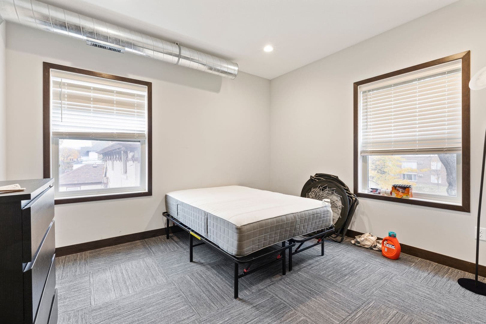 Minneapolis Apartment: 712 4th St SE