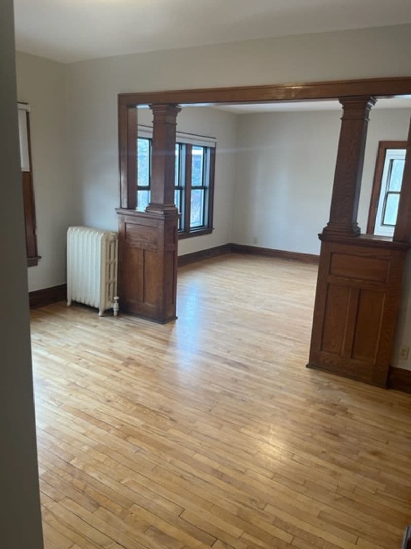 Minneapolis Apartment: 411 12th Ave SE