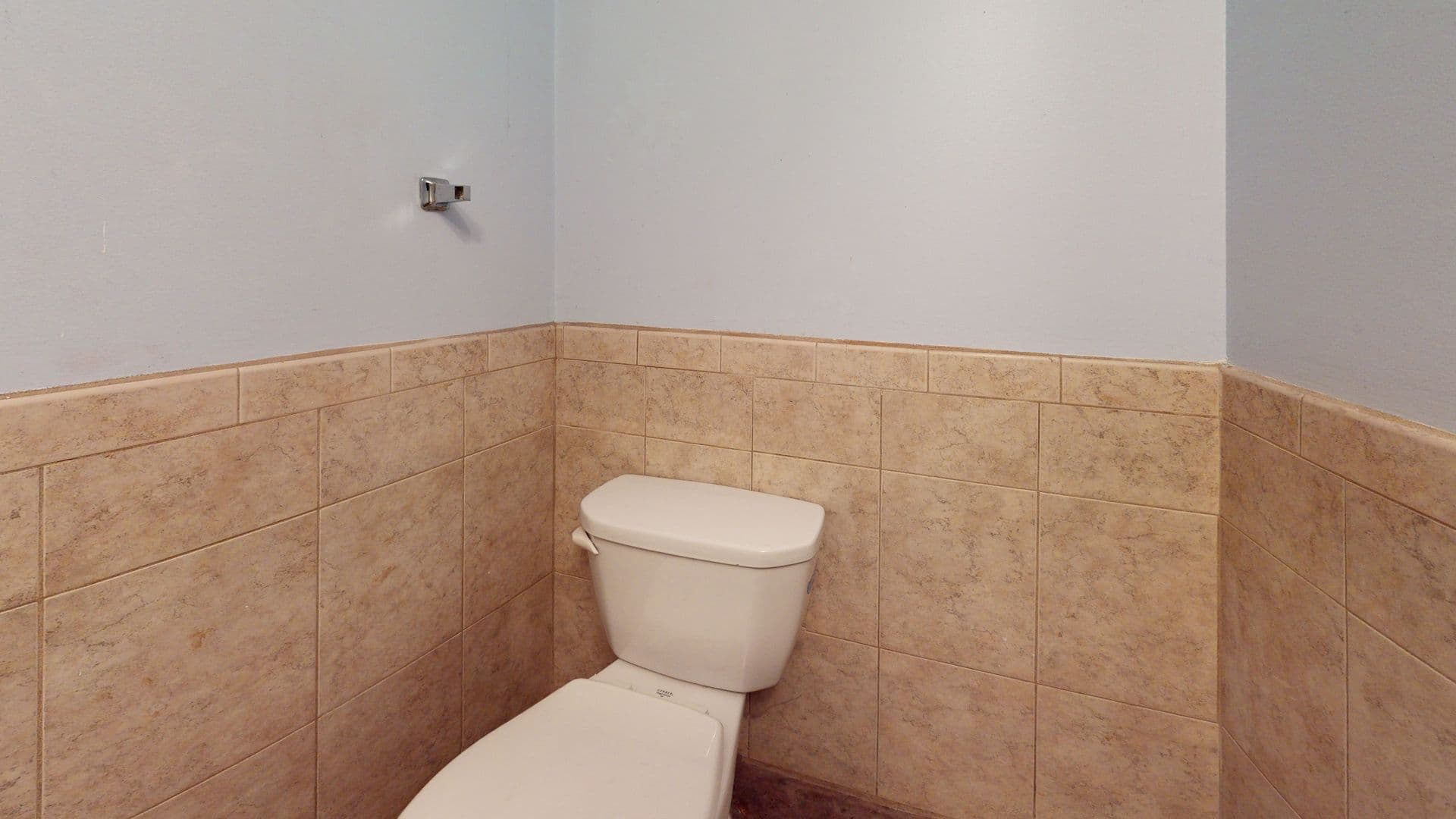 Minneapolis Apartment: 520 12th Ave SE